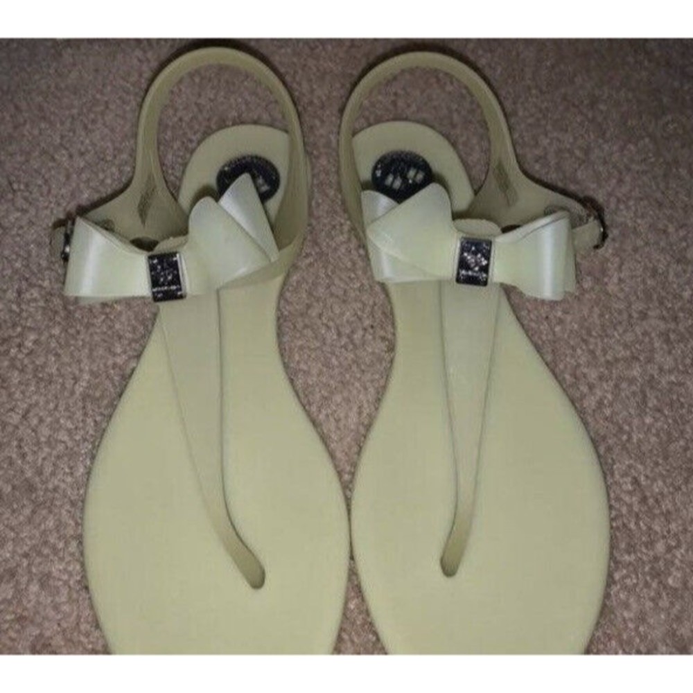 BCBGeneration Size 9 Women Lime Bow Jelly Thong Sandals NEW!